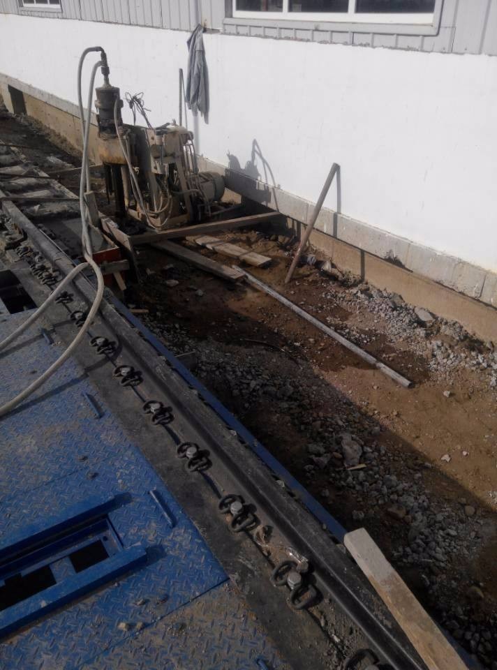 康定注浆治理铁路高路基沉陷病害